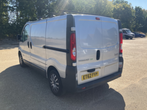 2013 Renault Trafic 2.0 Dci Sl29 Eco Px To Clear in Silver — image 3