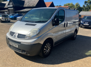 2013 Renault Trafic 2.0 Dci Sl29 Eco Px To Clear in Silver — image 5