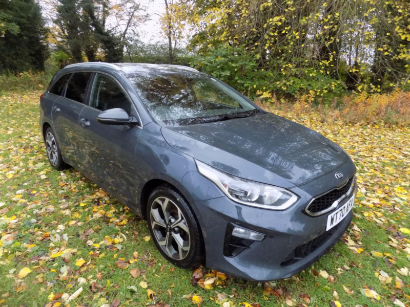 2020 Kia Ceed 1.4 T-Gdi 3 Sportswagon Dct Euro 6 (s/s) 5dr in Grey — image 1