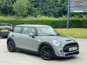 2016 MINI Hatch