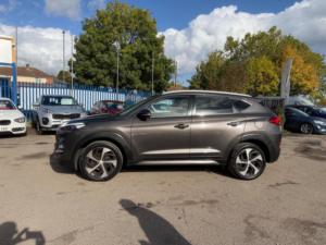 2015 Hyundai Tucson 2.0 Crdi Premium Auto 4WD Euro 6 5dr in Grey — image 3