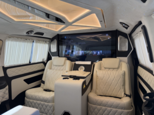 2023 Mercedes-Benz Vito 2.0 116 Cdi Premium in Grey — image 2