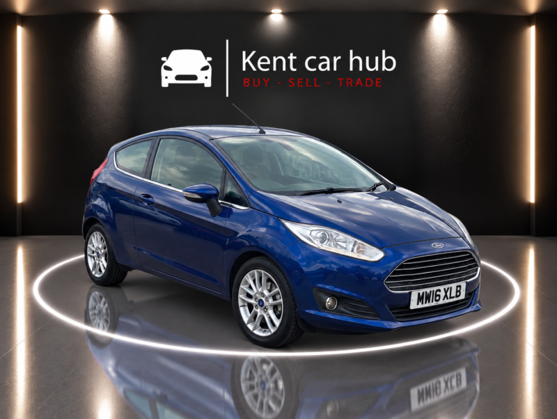 2016 Ford Fiesta 1.25 Zetec in Blue — image 1