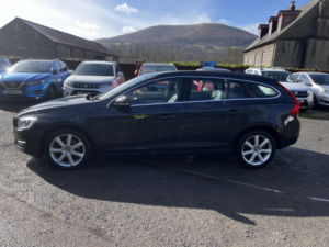 2018 Volvo V60 2.0 Se Nav T4 in Grey — image 2
