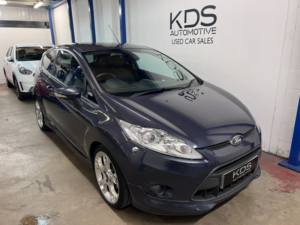 2012 Ford Fiesta 1.6 Zetec S in Grey — image 3