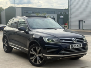 2015 Volkswagen Touareg 3.0 Tdi V6 Bluemotion Tech R-Line Tiptronic 4WD Euro 6 (s/s) 5dr in Blue — image 5