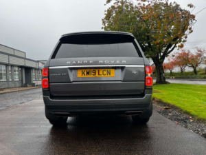 2019 Land Rover Range Rover 3.0 Range Rover Vogue Se Sdv6 Auto 4WD 5dr in Grey — image 4