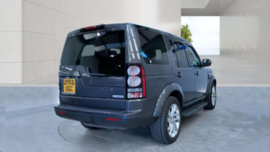 2016 Land Rover Discovery 4 3.0 Sd V6 Landmark SUV 5dr Diesel Auto 4WD Euro 6 (s/s) (256 Bhp) in Grey — image 4