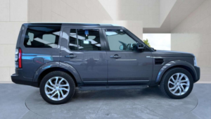 2016 Land Rover Discovery 4 3.0 Sd V6 Landmark SUV 5dr Diesel Auto 4WD Euro 6 (s/s) (256 Bhp) in Grey — image 5