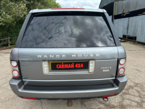2011 Land Rover Range Rover 4.4 Td V8 Vogue in Grey — image 3
