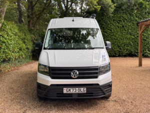 2023 Volkswagen Crafter Campervan Mwb 140ps 5 SEAT 4 Berth Off Grid Camper Van Euro6 in White — image 4