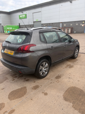 2016 Peugeot 2008 1.6 Bluehdi Active SUV 5dr Diesel Manual Euro 6 (100 Ps) in Grey — image 5