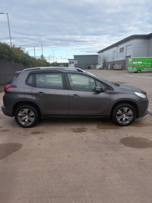 2016 Peugeot 2008 1.6 Bluehdi Active SUV 5dr Diesel Manual Euro 6 (100 Ps) in Grey — image 6
