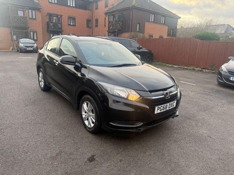 2019 Honda Hr-V 1.6 I-Dtec S SUV 5dr Diesel Manual Euro 6 (s/s) (120 Ps) in Black — image 1