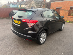 2019 Honda Hr-V 1.6 I-Dtec S SUV 5dr Diesel Manual Euro 6 (s/s) (120 Ps) in Black — image 6