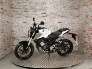 2019 Honda Cb125r in White — image 5