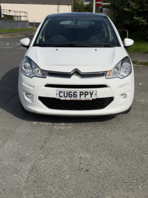 2016 Citroen C3 1.2 Puretech Platinum in White — image 4