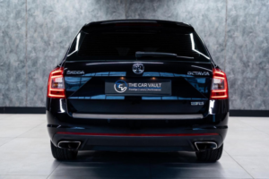 2015 Skoda Octavia 2.0 Tfsi Vrs DSG Euro 6 (s/s) 5dr in Black — image 3