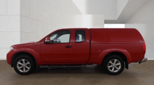 2014 Nissan Navara 2.5 Dci Acenta King Cab Pickup 4WD Euro 5 4dr in Red — image 6