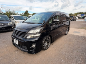 2013 Toyota Vellfire 2.4z Golden Eyes 7 Seats in Black — image 3