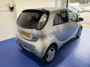 2011 Mitsubishi I-Miev in Silver — image 6