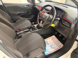 2017 Vauxhall Corsa 1.4i Ecoflex Sri Hatchback 5dr Petrol Manual Euro 6 (75 Ps) in White — image 5