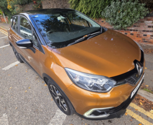 2017 Renault Captur 1.5 Dynamique Nav Dci 90 in Orange — image 3