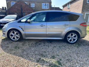 2013 Ford S-Max