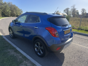 2014 Vauxhall Mokka 1.4 T Se in Blue — image 2