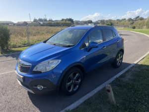 2014 Vauxhall Mokka 1.4 T Se in Blue — image 3