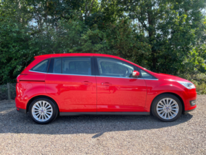 2018 Ford Grand C-Max 1.0t Ecoboost Gpf Titanium MPV 5dr Petrol Manual Euro 6 (s/s) (125 Ps) in Red — image 5