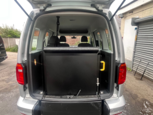 2019 Volkswagen Caddy Life 2.0 Tdi in Silver — image 6