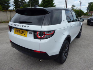 2019 Land Rover Discovery Sport 2.0 Td4 Landmark Auto 4WD Euro 6 (s/s) 5dr in White — image 4
