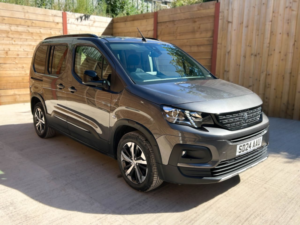 2024 Peugeot Rifter 3 SEAT Auto Wheelchair Accessible Disabled Access Vehicle Wav in Grey — image 4