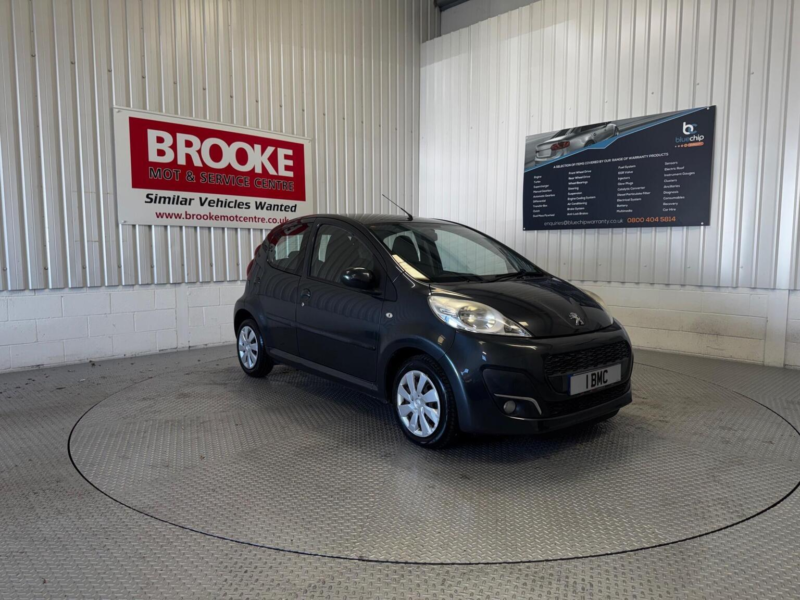 2012 Peugeot 107 1.0 12v Active Euro 5 5dr in Grey — image 1