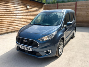 2019 Ford Tourneo Connect 4 SEAT Side Entry Wheelchair Accessible Disabled Access Vehicle Wav in Blue — image 6