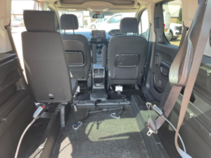2021 Peugeot Rifter Wav Wheelchair Accessible Vehicle 1.5 Bluehdi Allure in Grey — image 6