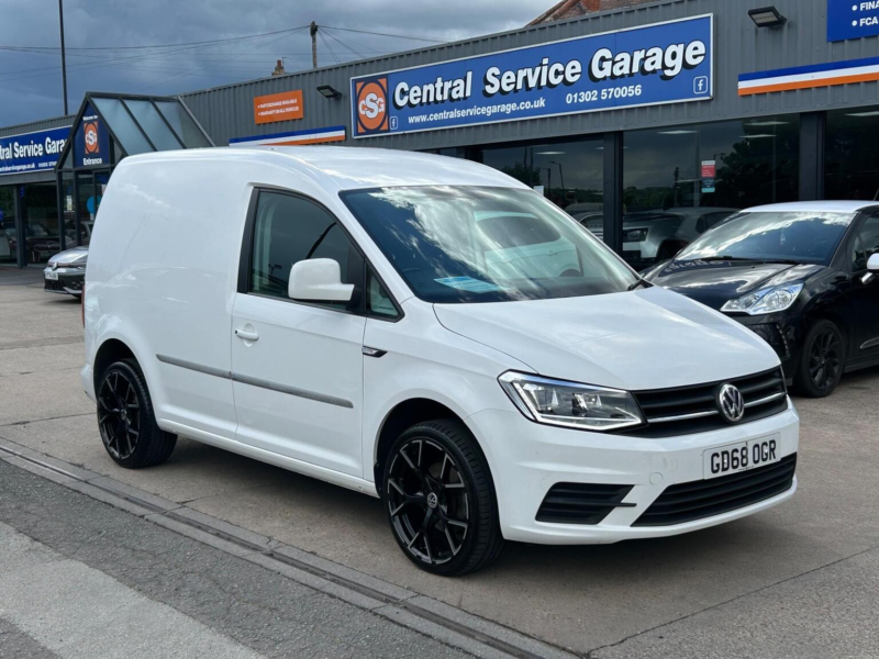 2019 Volkswagen Caddy 2.0 Tdi C20 Bluemotion Tech Trendline Swb Euro 6 (s/s) 5dr in White — image 1