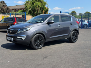 2014 Kia Sportage 1.7 Crdi Ecodynamics 3 in Silver — image 2