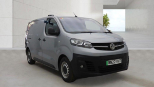 2022 Vauxhall Vivaro Electric 3100 75kwh Dynamic Auto L1 H1 6dr (7.4kw Charger) in Grey — image 4