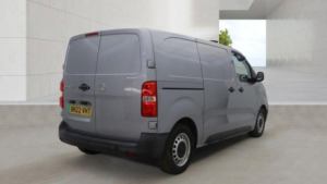2022 Vauxhall Vivaro Electric 3100 75kwh Dynamic Auto L1 H1 6dr (7.4kw Charger) in Grey — image 6