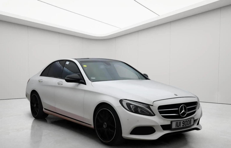 2018 Mercedes-Benz C Class 1.6 C200d Sport (premium) G-Tronic+ Euro 6 (s/s) 4dr in White — image 1