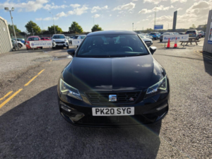 2020 SEAT Leon 1.5 Tsi Evo Fr Black Edition Euro 6 (s/s) 5dr in Black — image 2