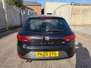 2020 SEAT Leon 1.5 Tsi Evo Fr Black Edition Euro 6 (s/s) 5dr in Black — image 5
