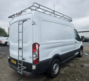 2015 Ford Transit 2.2 Tdci 350 in White — image 5