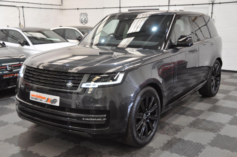 2025 Land Rover Range Rover 3.0 D300 Mhev Se Auto 4WD Euro 6 (s/s) 5dr in Grey — image 1