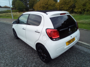 2016 Citroen C1 1.2 Puretech Flair in White — image 6
