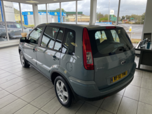 2010 Ford Fusion 1.4 Zetec in Blue — image 3