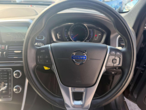 2016 Volvo Xc60 2.4 D5 R-Design Lux Nav Auto AWD Euro 6 (s/s) 5dr in Grey — image 4