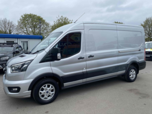 2024 Ford Transit 350 Ecoblue Limited — image 2